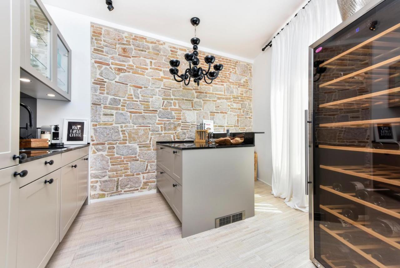 Luxury Apartment Sunce Rovinj Bagian luar foto
